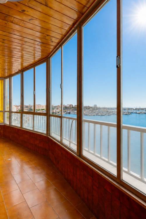 Apartment - Sale - Torrevieja - Torrevieja Centro