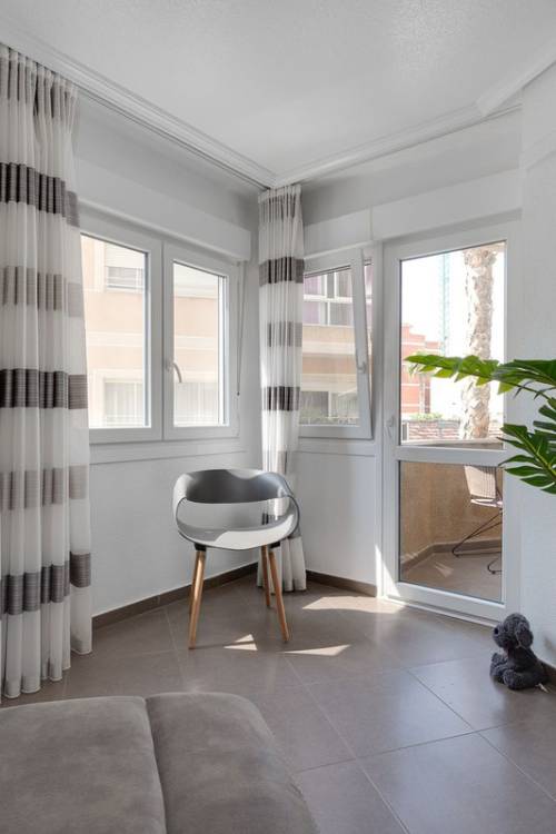 Apartment - Sale - Torrevieja - Torrevieja Centro