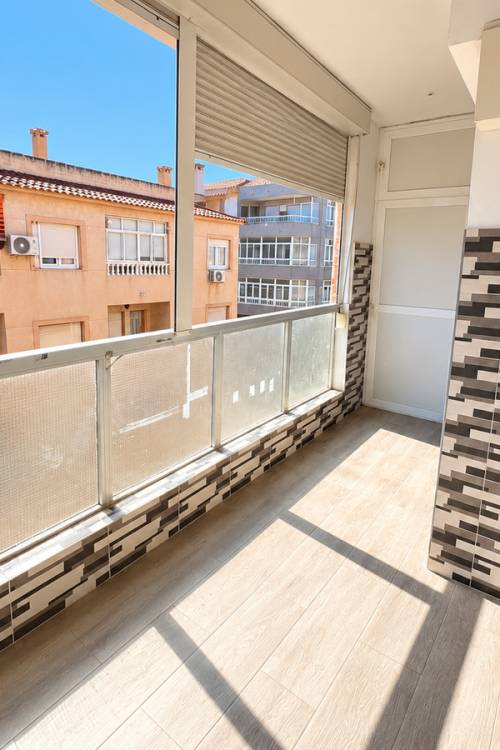 Apartment - Sale - Torrevieja - Torrevieja Centro
