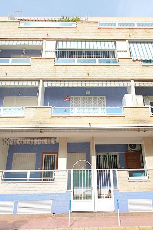 Apartment - Sale - Torrevieja - Torrevieja Centro