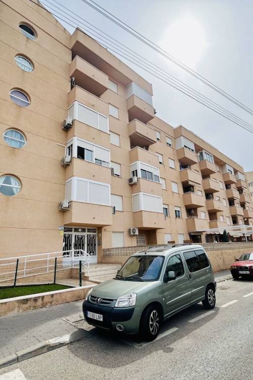 Apartment - Sale - Torrevieja - Torrevieja Centro