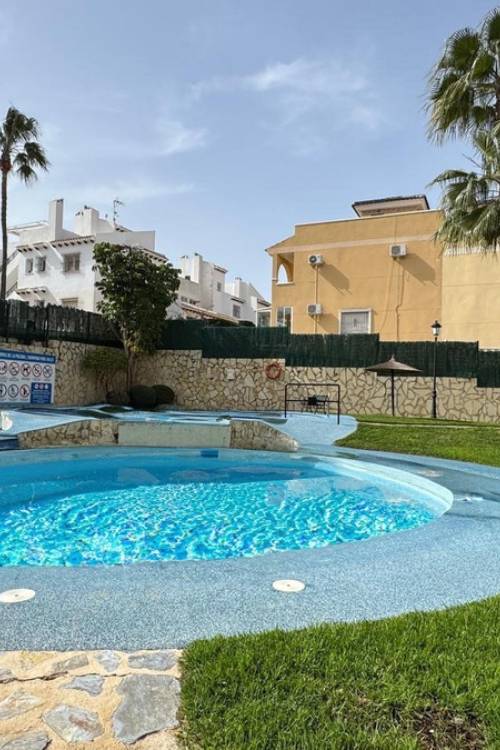 Apartment - Venta - Orihuela - Villamartin