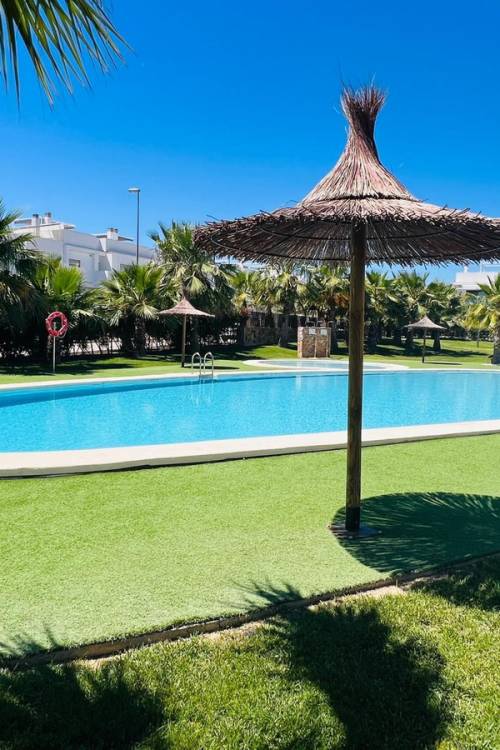 Apartment - Venta - Orihuela - Vistabella Golf