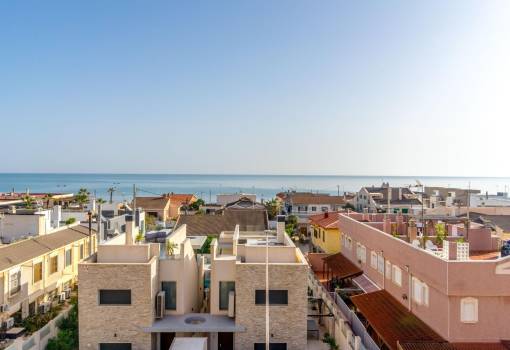Apartment - Venta - Torrevieja - C3-90716