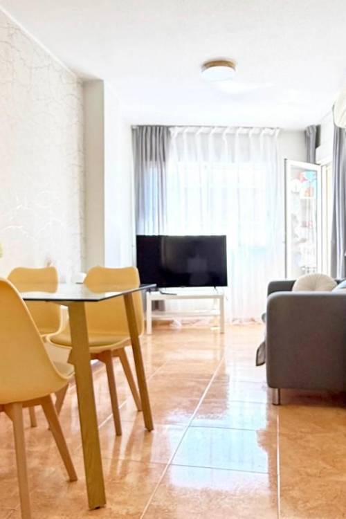 Apartment - Venta - Torrevieja - Estacion de autobuses