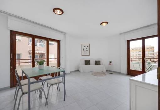 Apartment - Venta - Torrevieja - Estacion de autobuses