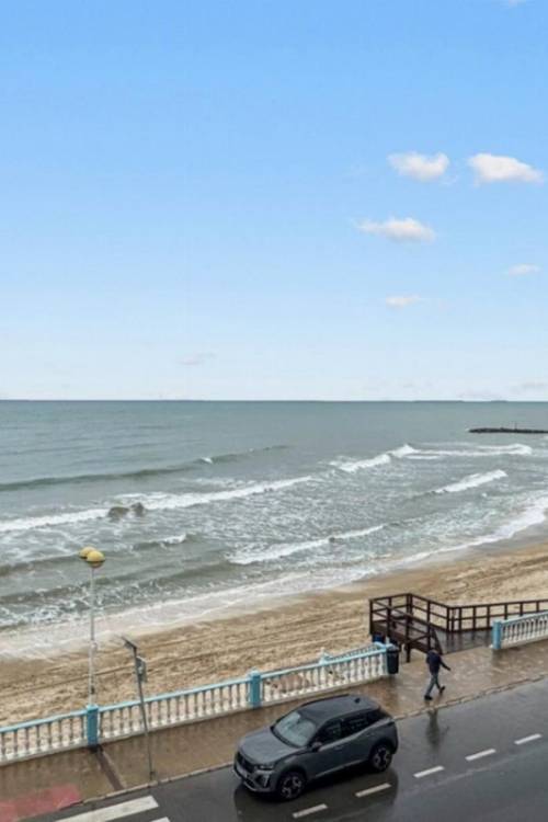 Apartment - Venta - Torrevieja - Playa de los Locos