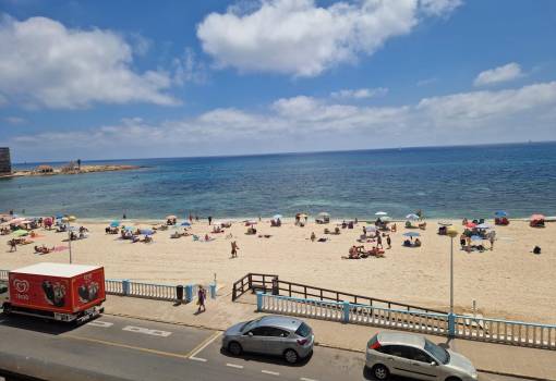 Apartment - Venta - Torrevieja - Playa de los Locos