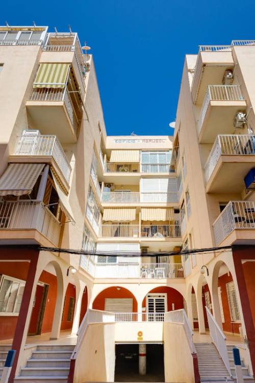 Apartment - Venta - Torrevieja - Playa del Cura