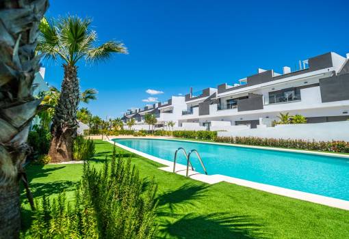 Apartment - Venta - Torrevieja - RO-23789