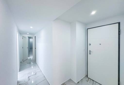 Apartment - Venta - Torrevieja - RO-50713