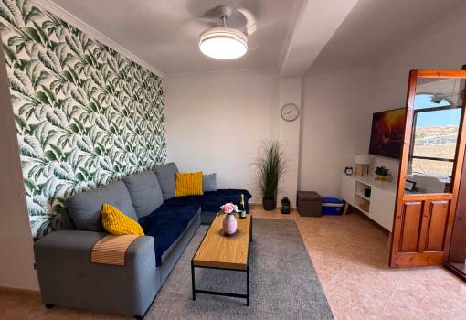 Apartment - Venta - Torrevieja - RO-90580