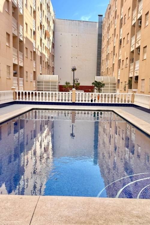 Apartment - Venta - Torrevieja - Torrevieja Centro