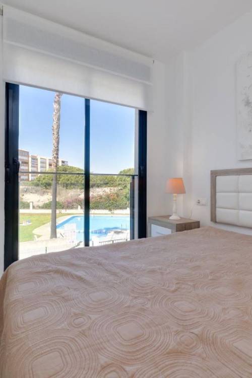 Apartment - Venta - Torrevieja - Torrevieja Centro