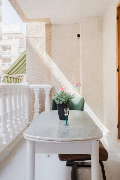 Apartment - Venta - Torrevieja - Torrevieja Centro