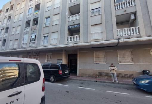 Apartment - Venta - Torrevieja - Torrevieja Centro