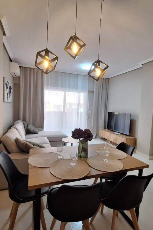 Apartment - Venta - Torrevieja - Torrevieja Centro