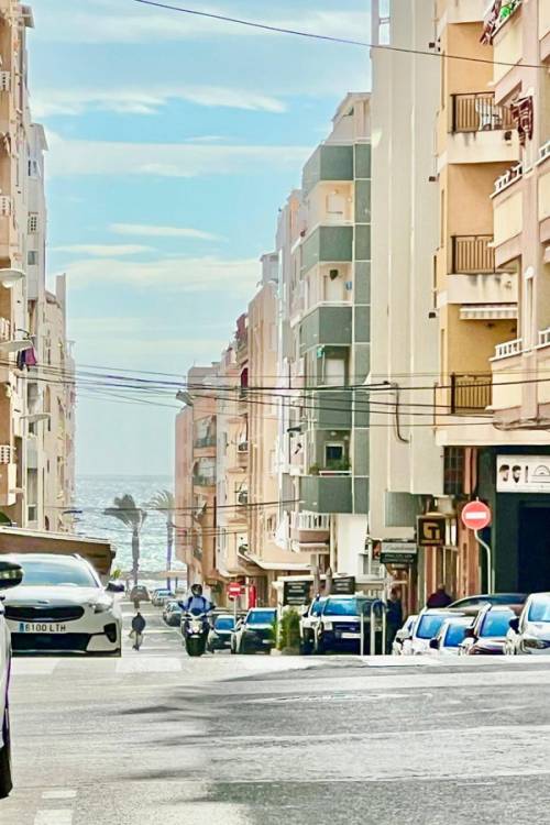 Apartment - Venta - Torrevieja - Torrevieja Centro