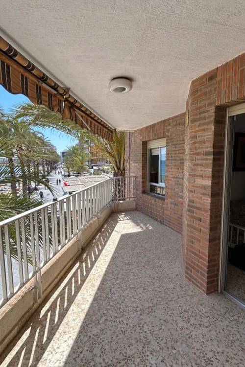 Apartment - Venta - Torrevieja - Torrevieja Centro