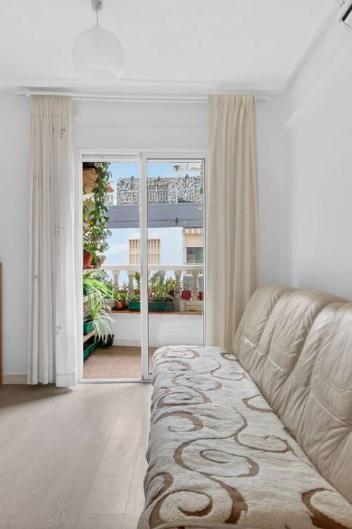 Apartment - Venta - Torrevieja - Torrevieja Centro