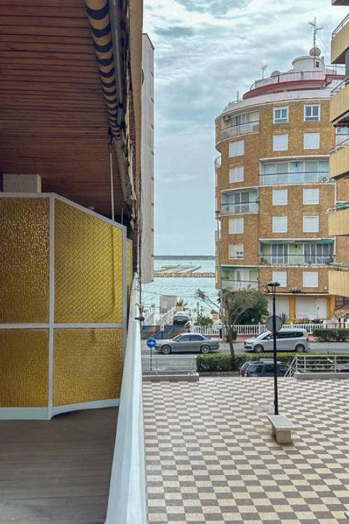 Apartment - Venta - Torrevieja - Torrevieja Centro