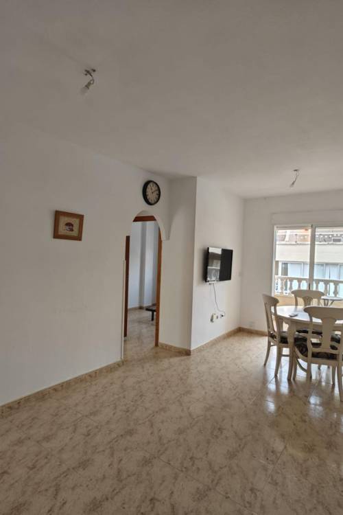 Apartment - Venta - Torrevieja - Torrevieja Centro
