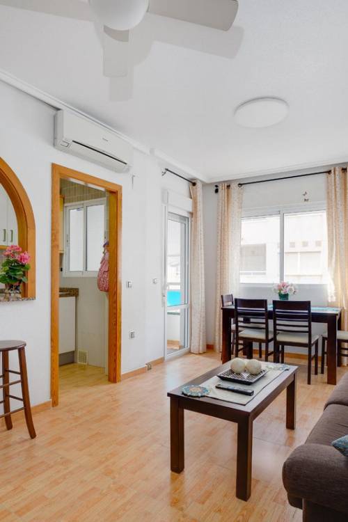 Apartment - Venta - Torrevieja - Torrevieja Centro