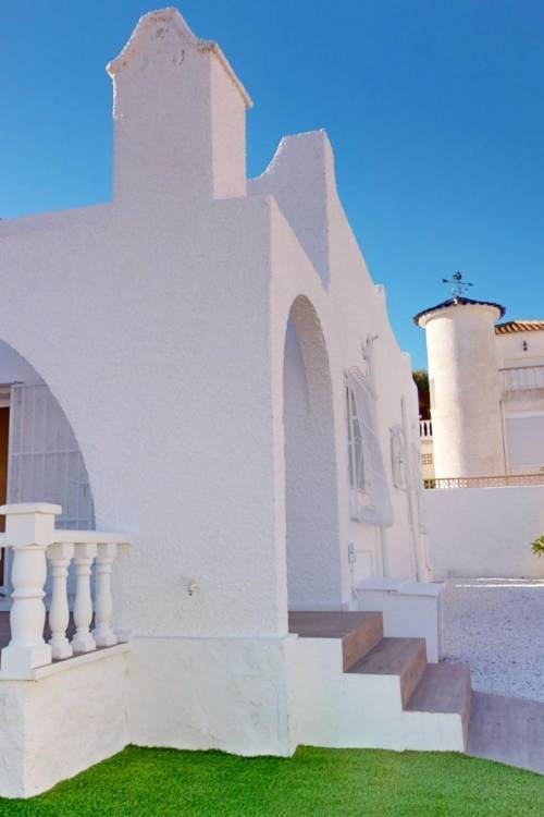 Bungalow - Venta - San Miguel de Salinas - BLUE LAGOON