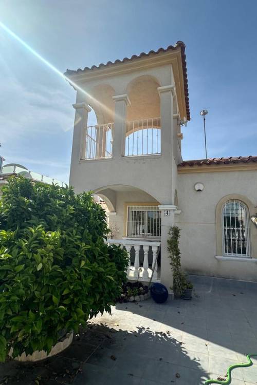 Chalet - Venta - Algorfa - Algorfa Centro