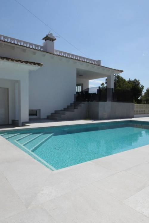 Chalet - Venta - La Nucía - La Nucia Centro