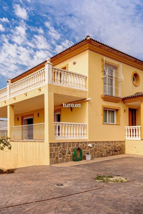 Chalet - Venta - La Nucía - La Nucia Centro