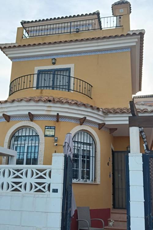 Chalet - Venta - Los Montesinos - Los Montesinos Centro