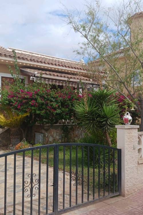 Chalet - Venta - Orihuela Costa - Punta Prima