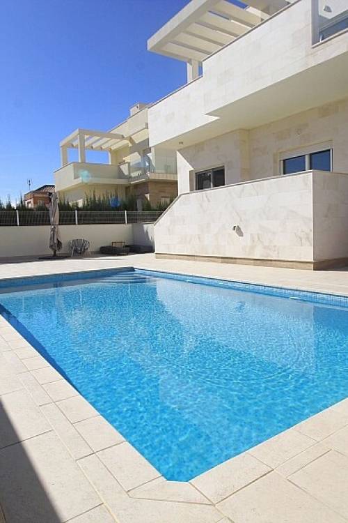 Chalet - Venta - Orihuela - La Zenia
