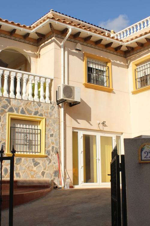 Chalet - Venta - Orihuela - Orihuela Costa