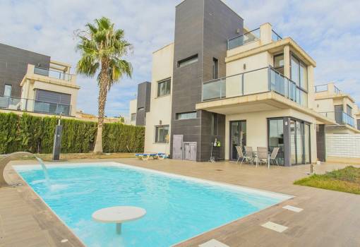 Chalet - Venta - Orihuela - RO-30538
