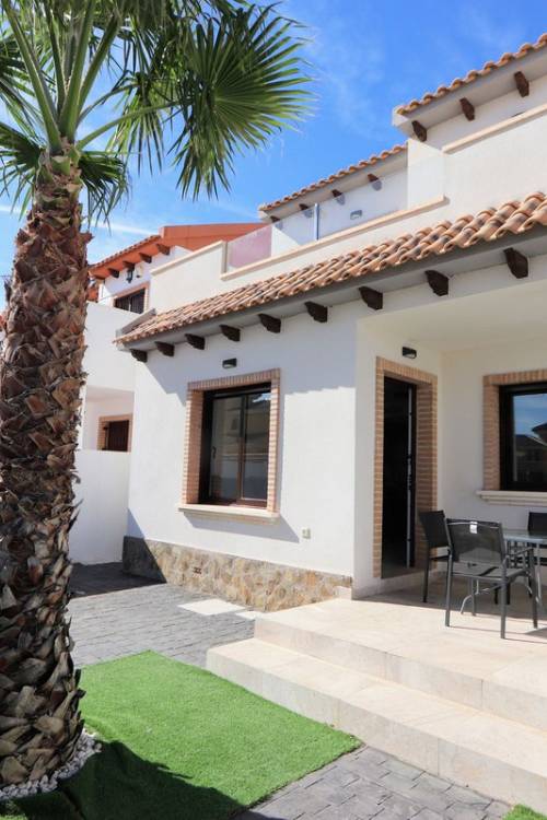 Chalet - Venta - Orihuela - Villamartin