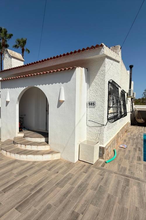 Chalet - Venta - Orihuela - Villamartin