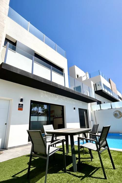 Chalet - Venta - Orihuela - Villamartin