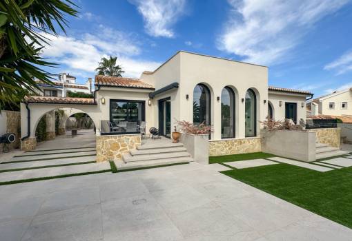 Chalet - Venta - Orihuela - Villamartin