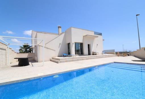 Chalet - Venta - San Miguel de Salinas - RO--49360