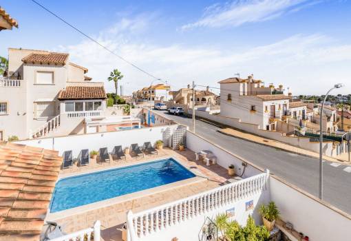 Chalet - Venta - San Miguel de Salinas - RO-84244