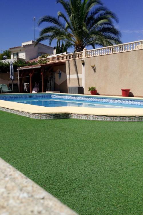 Chalet - Venta - Torrevieja - Eliseos playa