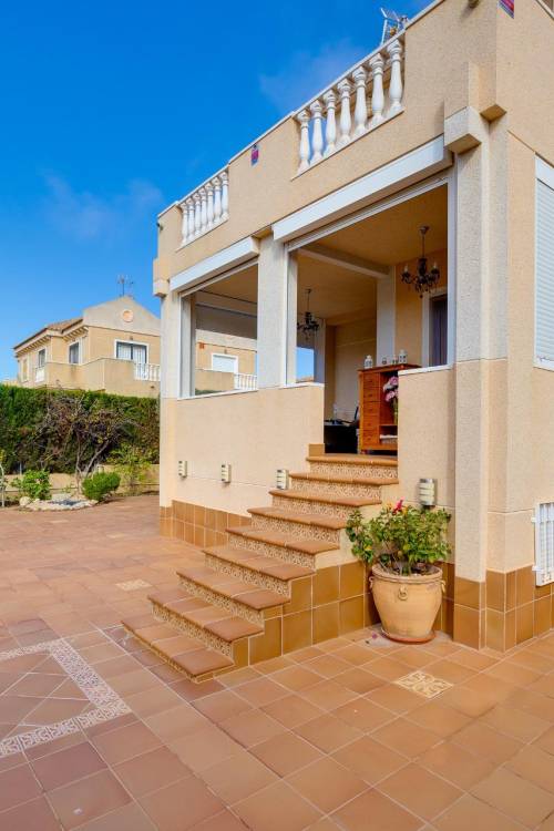 Chalet - Venta - Torrevieja - Torreblanca