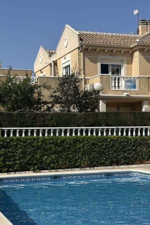 Chalet - Venta - Torrevieja - Torrevieja Centro