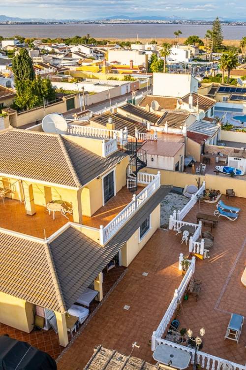 Chalet - Venta - Torrevieja - Torrevieja Centro