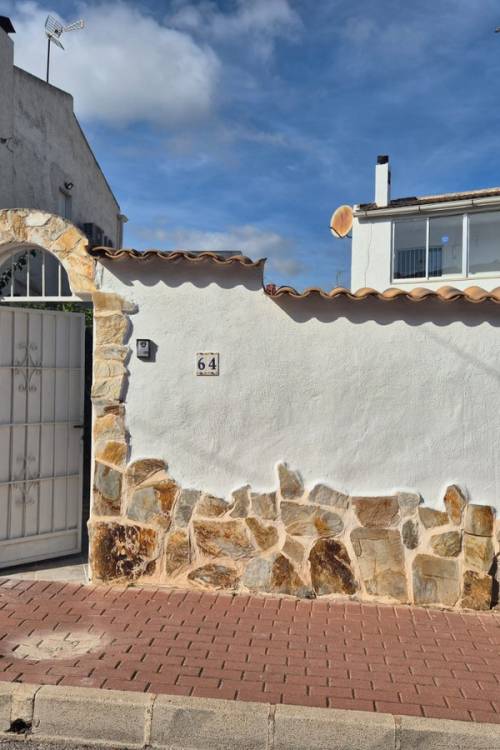 Chalet - Venta - Torrevieja - Torrevieja Centro