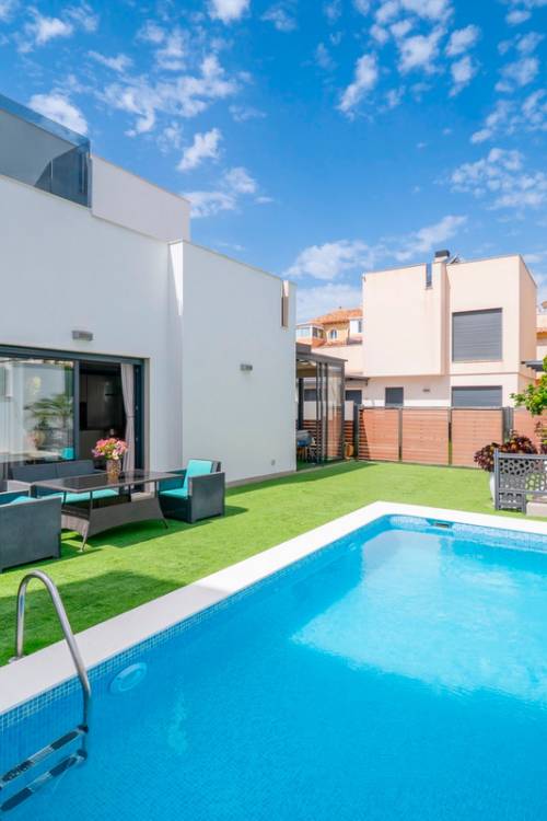 Chalet - Venta - Torrevieja - Torrevieja Centro