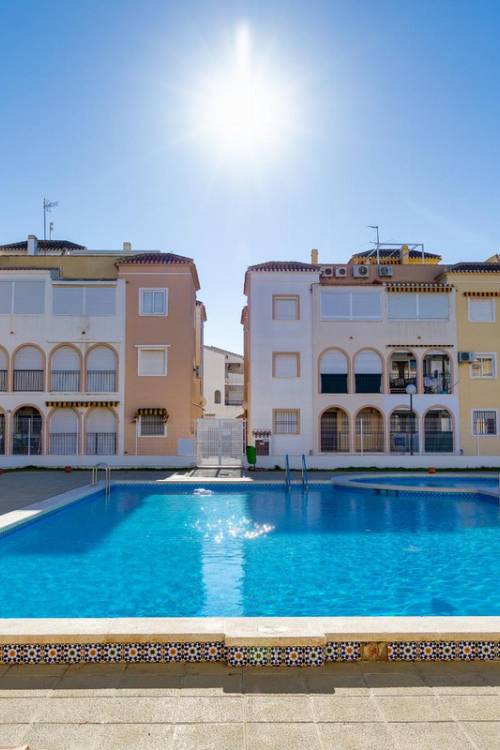 Chalet - Venta - Torrevieja - Torrevieja Centro