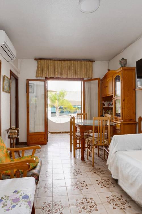 Chalet - Venta - Torrevieja - Torrevieja Centro
